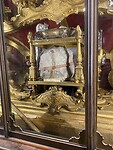 De steen die St Antonius als hoofdkussen heeft gebruikt