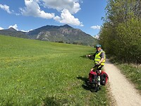Stukje langs de R2 gefietst