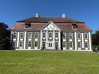 Het slot van Rumpshägen met de schitterende gevel.
