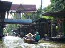 Floating market