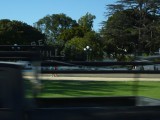 Het Beverly Hills bord... rijdt er net een busje voor langs
