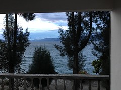 Uitzicht Toledo Inn op Toba meer