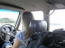 Links rijden in de Jeep van Chris