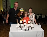 Aleck, Amanda, Robin en Stacey