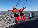 Edgewalk Lean back Katie & me 1