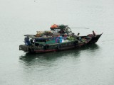 Vissersboot nabij aanleg steiger (640x480)