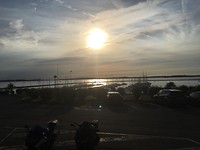 Zonsondergang aan het meer