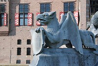 De bewaker van de kasteel entree