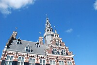 Stadhuis met carillon