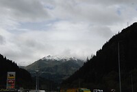 St. Gotthard met sneeuw