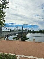 Een van de vele bruggen over de Loire