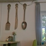 Bestek hangt al klaar voor het lekkere eten