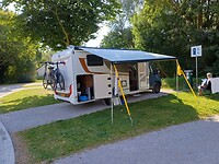Camper 2 op camping 3