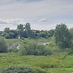 Even zoeken dan zie je onze camper ook vanaf de brug!