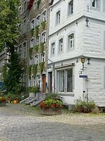 nog meer oude gebouwen