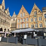 Ontbijt op de Grote Markt