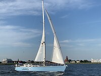 Laaxum op haar maidentocht