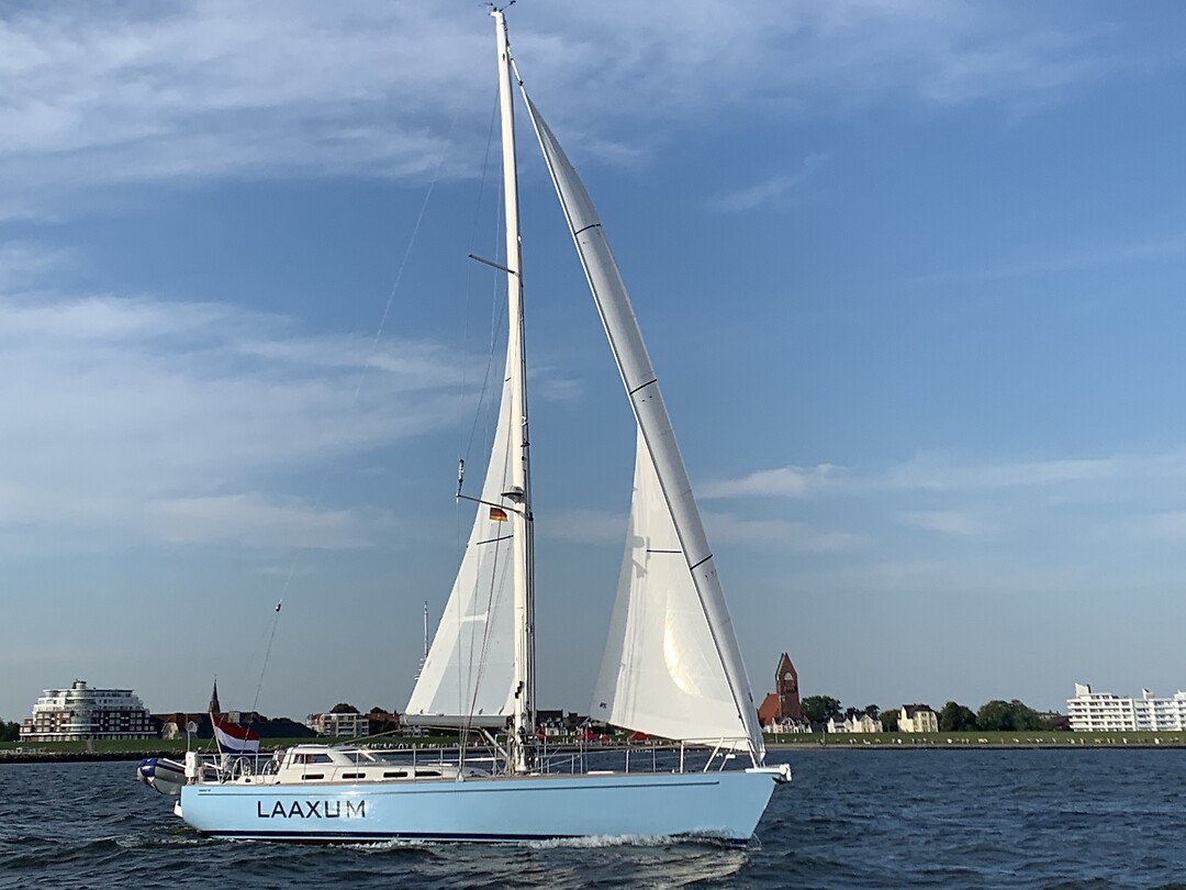 Laaxum op haar maidentocht
