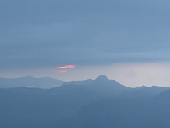 Gehaald! Zonsopgang boven op Adam's Peak