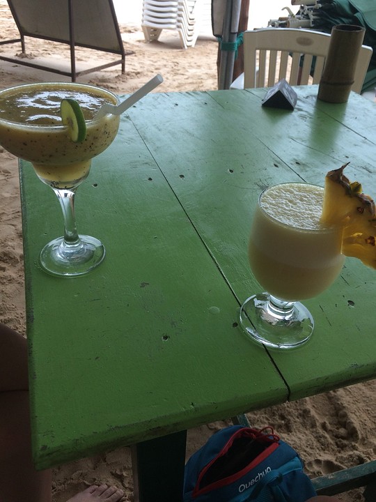 Cocktails in Mirissa
