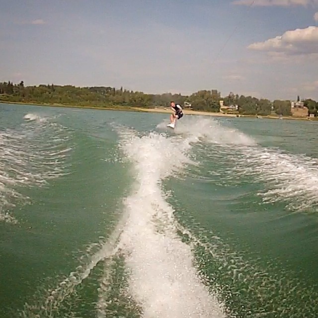 Wake-boarden