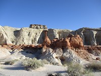 Toadstool Hoodoos Trail