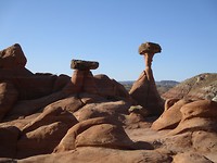 Toadstool Hoodoos Trail