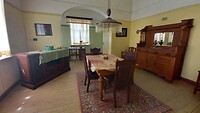 Haus der Ladenbesitzerin