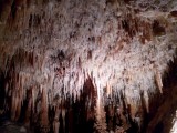 Stalagtieten in Jillabenan Cave