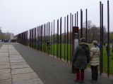 Hier stond de Muur
