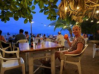 Eten op het strand, in het zand