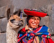Peruvian-lady-and-llama--Peru-Tours--South-America-Tours--On-The-Go-Tours-421081503564130_crop_1280_1024