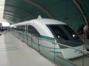 Maglevtrein