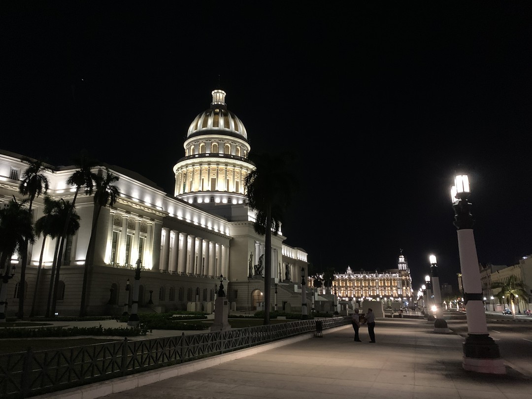 Capitolio by night