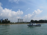 uitzicht vanaf de boot naar St Johns Island
