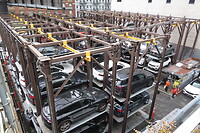Verticale parkeergarage