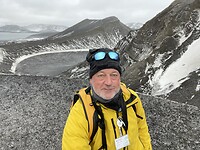 Deception Island. In krater