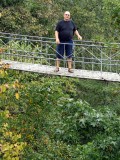 Op de hangbrug