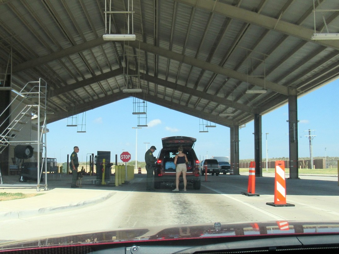 Border Patrol Foto Klaas en Diny Jut’s reisblog