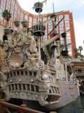 show bij Treasure island