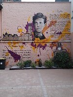 Charlesville-Mezieres is de stad van Paul Rimbaud (muurschildering bij het hotel)