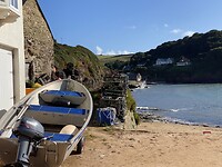 Vissersboot in Hope Cove