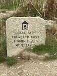 Overal komen we het coast path tegen