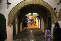 08-medina-tetoun