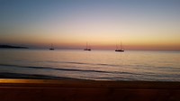 Eten bij zonsondergang in Cefalù