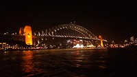 The Sydney habour bridge: iets groter dan onze waalbrug, wel zelfde soort:)