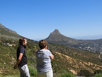 Uitzicht vanaf Tafelberg op Lionshead