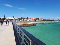 Blue Waters vanaf de pier.