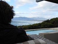 Uitzicht vanaf terras in de Cliff Lodge, Gansbaai