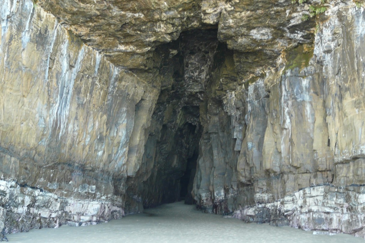 entree Cathedral Cave